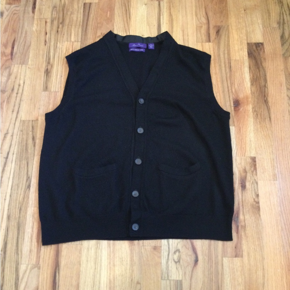 Mens Merino Wool Sweater. Est